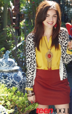 TeenVogue2011-03.jpg