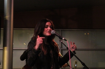 1025knix040214-011.jpg