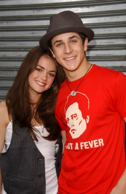 97715_Lucy_Hale_2007_Balls_of_Fury_LA_Premiere_012_123_704lo.jpg