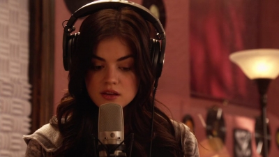 A_Cinderella_Story_Once_Upon_a_Song_2011_1080p_WEBRip_x265-RARBG_2696.jpg