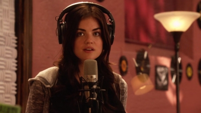 A_Cinderella_Story_Once_Upon_a_Song_2011_1080p_WEBRip_x265-RARBG_2802.jpg