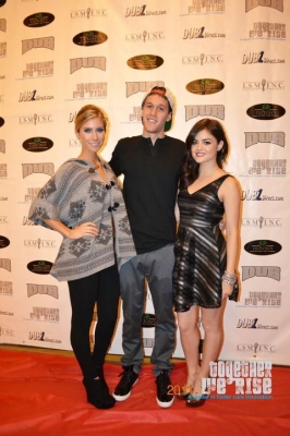ArtShowBenefit2011-014.jpg