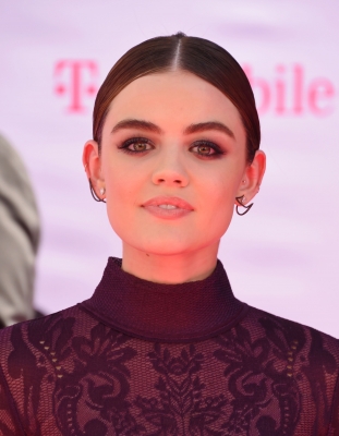 HQ
