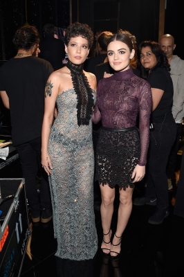 HQ
