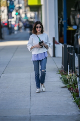HQ
