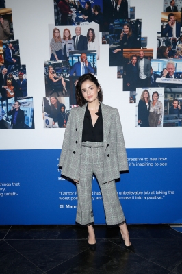 HQ
