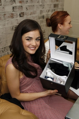 DiorBeautyStarlet2009-010.jpg