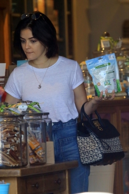 HQ
