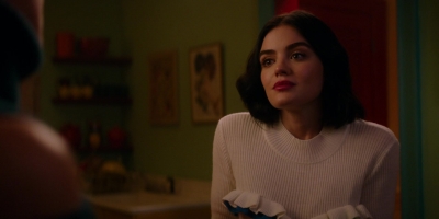 Katy_Keene_S01E10_Chapter_Ten_Gloria_1080p_AMZN_WEB-DL_DDP5_1_H_264-KiNGS_0974.jpg