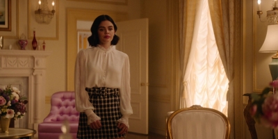 Katy_Keene_S01E10_Chapter_Ten_Gloria_1080p_AMZN_WEB-DL_DDP5_1_H_264-KiNGS_1036.jpg