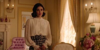 Katy_Keene_S01E10_Chapter_Ten_Gloria_1080p_AMZN_WEB-DL_DDP5_1_H_264-KiNGS_1041.jpg