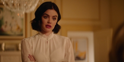 Katy_Keene_S01E10_Chapter_Ten_Gloria_1080p_AMZN_WEB-DL_DDP5_1_H_264-KiNGS_1060.jpg
