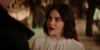 Katy_Keene_S01E10_Chapter_Ten_Gloria_1080p_AMZN_WEB-DL_DDP5_1_H_264-KiNGS_1162.jpg