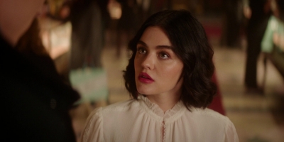 Katy_Keene_S01E10_Chapter_Ten_Gloria_1080p_AMZN_WEB-DL_DDP5_1_H_264-KiNGS_1175.jpg