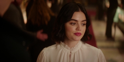 Katy_Keene_S01E10_Chapter_Ten_Gloria_1080p_AMZN_WEB-DL_DDP5_1_H_264-KiNGS_1176.jpg