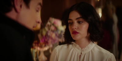 Katy_Keene_S01E10_Chapter_Ten_Gloria_1080p_AMZN_WEB-DL_DDP5_1_H_264-KiNGS_1184.jpg