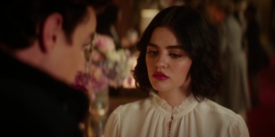 Katy_Keene_S01E10_Chapter_Ten_Gloria_1080p_AMZN_WEB-DL_DDP5_1_H_264-KiNGS_1189.jpg