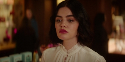 Katy_Keene_S01E10_Chapter_Ten_Gloria_1080p_AMZN_WEB-DL_DDP5_1_H_264-KiNGS_1202.jpg