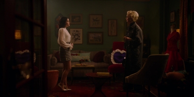 Katy_Keene_S01E10_Chapter_Ten_Gloria_1080p_AMZN_WEB-DL_DDP5_1_H_264-KiNGS_1436.jpg