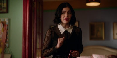 Katy_Keene_S01E11_Chapter_Eleven_Who_Can_I_Turn_To_1080p_AMZN_WEB-DL_DDP5_1_H_264-KiNGS_1181.jpg