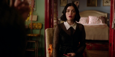Katy_Keene_S01E11_Chapter_Eleven_Who_Can_I_Turn_To_1080p_AMZN_WEB-DL_DDP5_1_H_264-KiNGS_1189.jpg