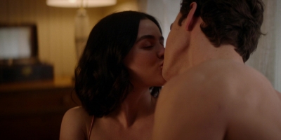 Katy_Keene_S01E12_Chapter_Twelve_Chain_of_Fools_1080p_AMZN_WEB-DL_DDP5_1_H_264-KiNGS_0143.jpg