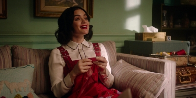 Katy_Keene_S01E12_Chapter_Twelve_Chain_of_Fools_1080p_AMZN_WEB-DL_DDP5_1_H_264-KiNGS_0306.jpg