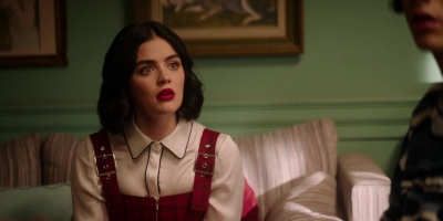Katy_Keene_S01E12_Chapter_Twelve_Chain_of_Fools_1080p_AMZN_WEB-DL_DDP5_1_H_264-KiNGS_0321.jpg