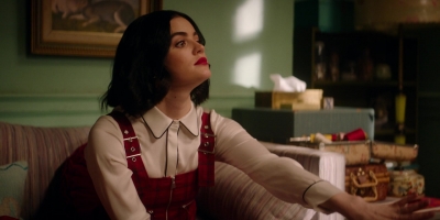 Katy_Keene_S01E12_Chapter_Twelve_Chain_of_Fools_1080p_AMZN_WEB-DL_DDP5_1_H_264-KiNGS_0343.jpg