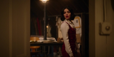 Katy_Keene_S01E12_Chapter_Twelve_Chain_of_Fools_1080p_AMZN_WEB-DL_DDP5_1_H_264-KiNGS_0451.jpg