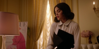 Katy_Keene_S01E12_Chapter_Twelve_Chain_of_Fools_1080p_AMZN_WEB-DL_DDP5_1_H_264-KiNGS_1127.jpg
