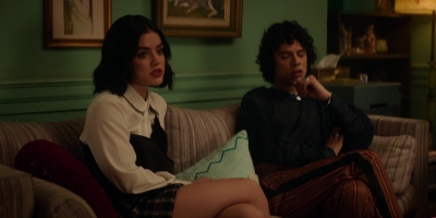 Katy_Keene_S01E12_Chapter_Twelve_Chain_of_Fools_1080p_AMZN_WEB-DL_DDP5_1_H_264-KiNGS_1397.jpg