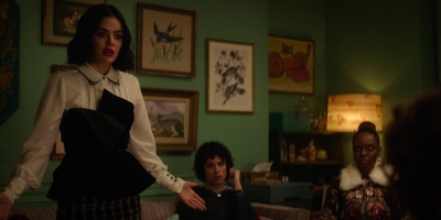Katy_Keene_S01E12_Chapter_Twelve_Chain_of_Fools_1080p_AMZN_WEB-DL_DDP5_1_H_264-KiNGS_1417.jpg