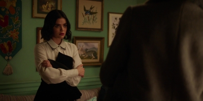 Katy_Keene_S01E12_Chapter_Twelve_Chain_of_Fools_1080p_AMZN_WEB-DL_DDP5_1_H_264-KiNGS_1459.jpg