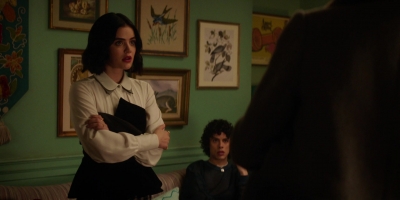 Katy_Keene_S01E12_Chapter_Twelve_Chain_of_Fools_1080p_AMZN_WEB-DL_DDP5_1_H_264-KiNGS_1460.jpg