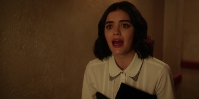 Katy_Keene_S01E12_Chapter_Twelve_Chain_of_Fools_1080p_AMZN_WEB-DL_DDP5_1_H_264-KiNGS_1504.jpg