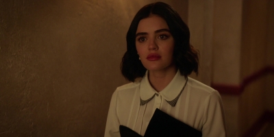 Katy_Keene_S01E12_Chapter_Twelve_Chain_of_Fools_1080p_AMZN_WEB-DL_DDP5_1_H_264-KiNGS_1547.jpg