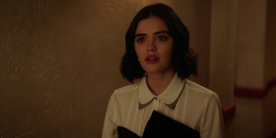 Katy_Keene_S01E12_Chapter_Twelve_Chain_of_Fools_1080p_AMZN_WEB-DL_DDP5_1_H_264-KiNGS_1553.jpg