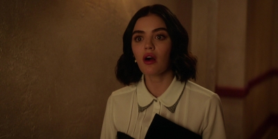 Katy_Keene_S01E12_Chapter_Twelve_Chain_of_Fools_1080p_AMZN_WEB-DL_DDP5_1_H_264-KiNGS_1576.jpg