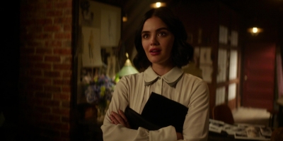 Katy_Keene_S01E12_Chapter_Twelve_Chain_of_Fools_1080p_AMZN_WEB-DL_DDP5_1_H_264-KiNGS_1740.jpg