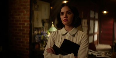 Katy_Keene_S01E12_Chapter_Twelve_Chain_of_Fools_1080p_AMZN_WEB-DL_DDP5_1_H_264-KiNGS_1749.jpg