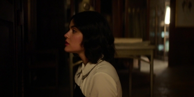 Katy_Keene_S01E12_Chapter_Twelve_Chain_of_Fools_1080p_AMZN_WEB-DL_DDP5_1_H_264-KiNGS_1820.jpg