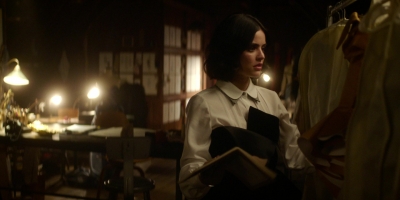 Katy_Keene_S01E12_Chapter_Twelve_Chain_of_Fools_1080p_AMZN_WEB-DL_DDP5_1_H_264-KiNGS_1882.jpg