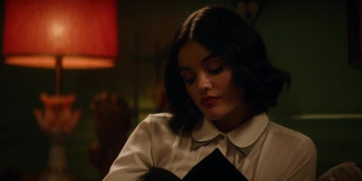 Katy_Keene_S01E12_Chapter_Twelve_Chain_of_Fools_1080p_AMZN_WEB-DL_DDP5_1_H_264-KiNGS_2027.jpg
