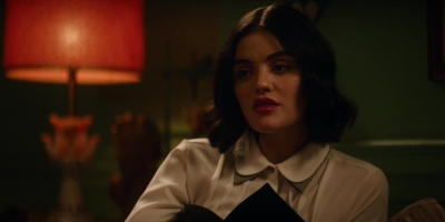 Katy_Keene_S01E12_Chapter_Twelve_Chain_of_Fools_1080p_AMZN_WEB-DL_DDP5_1_H_264-KiNGS_2031.jpg