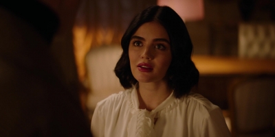 Katy_Keene_S01E13_Chapter_Thirteen_Come_Together_1080p_AMZN_WEB-DL_DDP5_1_H_264-KiNGS_0453.jpg
