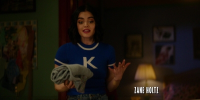 Katy_Keene_S01E13_Chapter_Thirteen_Come_Together_1080p_AMZN_WEB-DL_DDP5_1_H_264-KiNGS_0495.jpg