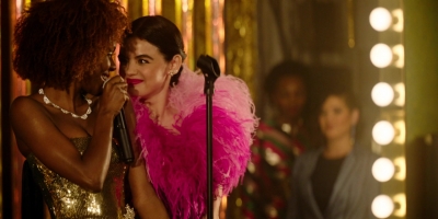 Katy_Keene_S01E13_Chapter_Thirteen_Come_Together_1080p_AMZN_WEB-DL_DDP5_1_H_264-KiNGS_1889.jpg
