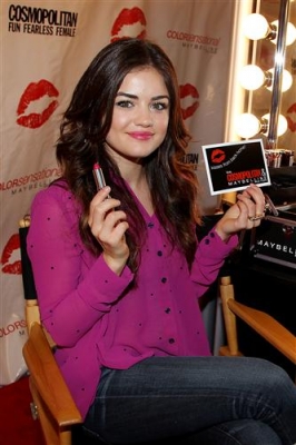 KissesForTheTroops2011-19.jpg