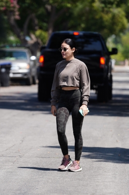 LHStudioCity0408-009.jpg